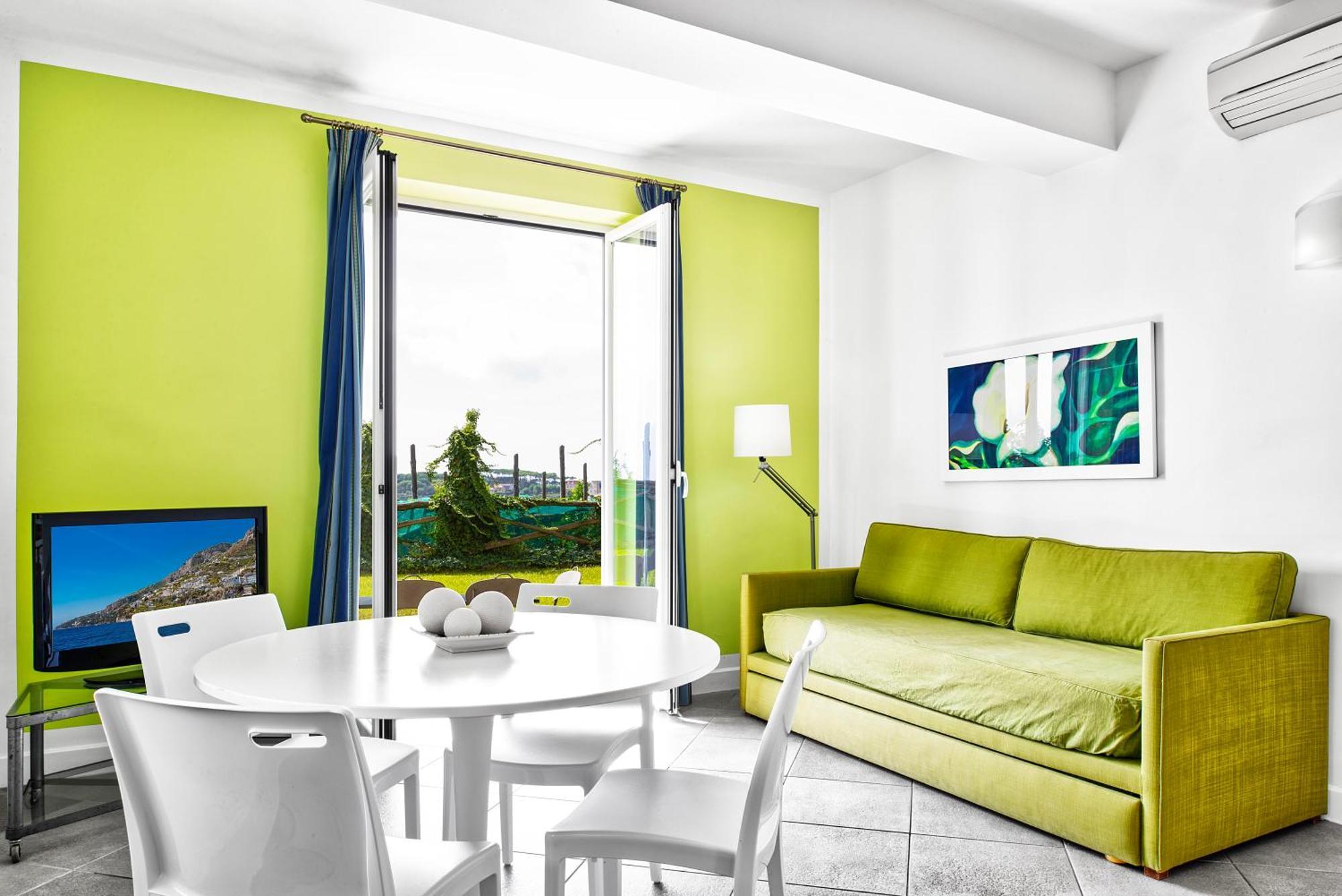Le Capannelle Aparthotel SantʼAgata sui Due Golfi Εξωτερικό φωτογραφία