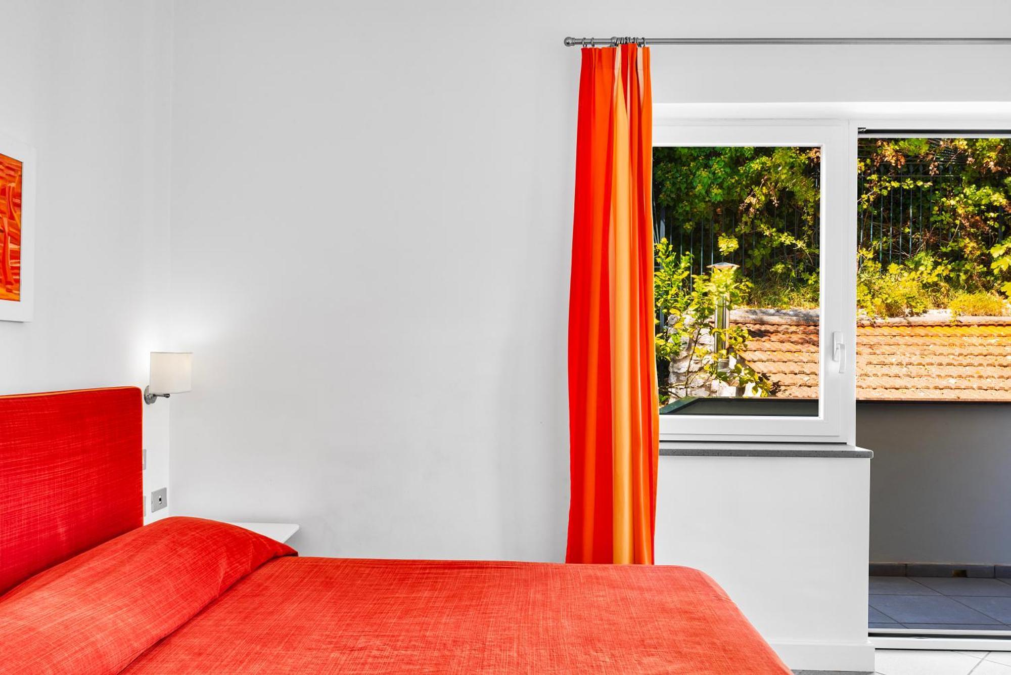 Le Capannelle Aparthotel SantʼAgata sui Due Golfi Εξωτερικό φωτογραφία